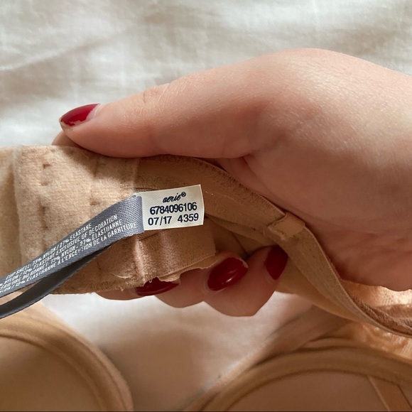 Aerie Strapless Bra - Picture 4 of 4